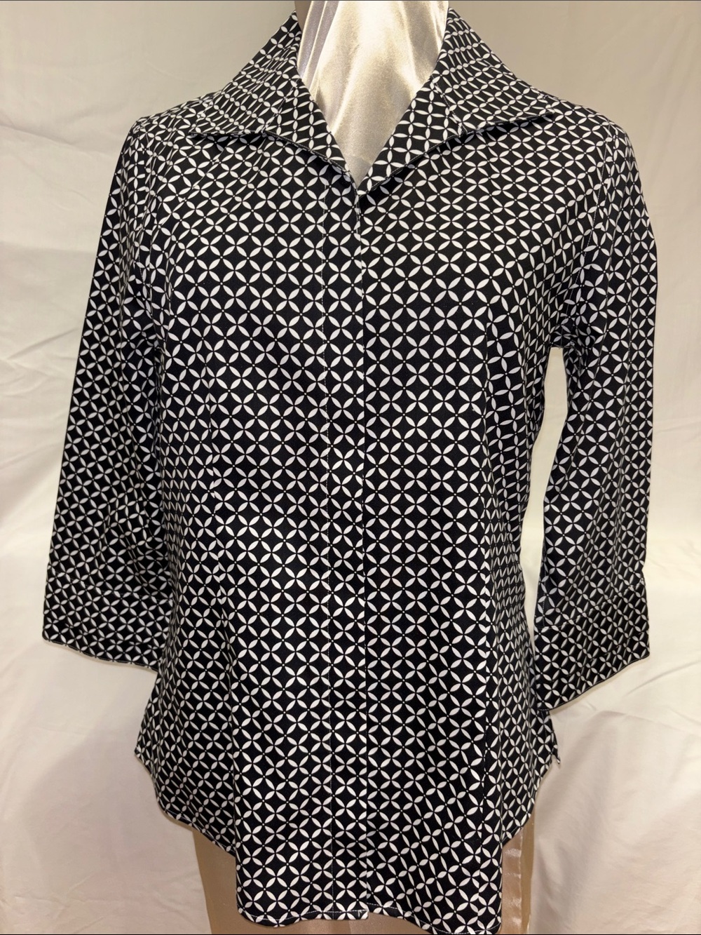 Investments Black and White Geometric Button-Down Shirt